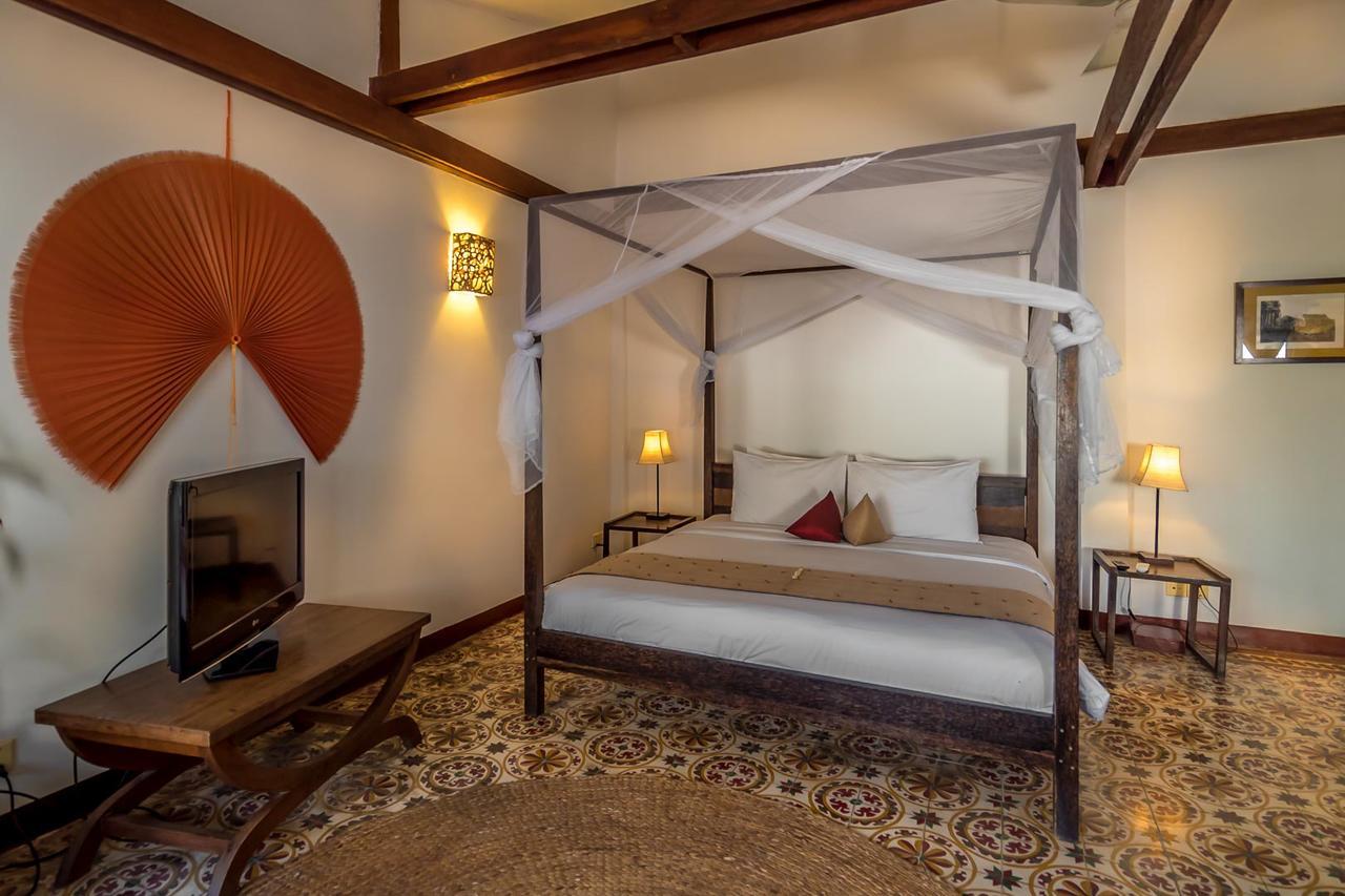 Villa Langka Hotel & Restaurant Phnom Penh Luaran gambar